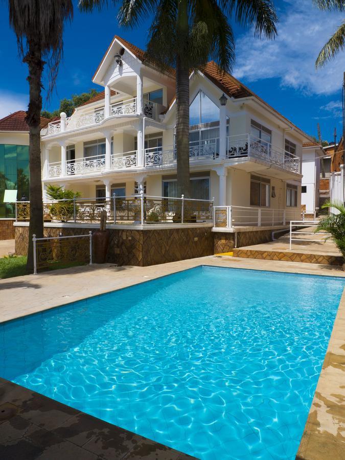 فندق Ivory Castle Limited كامبالا المظهر الخارجي الصورة